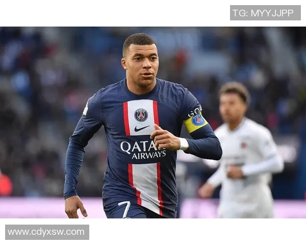 法国天才姆巴佩带领球队晋级16强，创造欧洲杯新佳绩